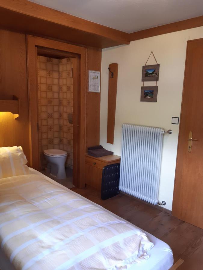 Pension Zu Hause Уттендорф Экстерьер фото